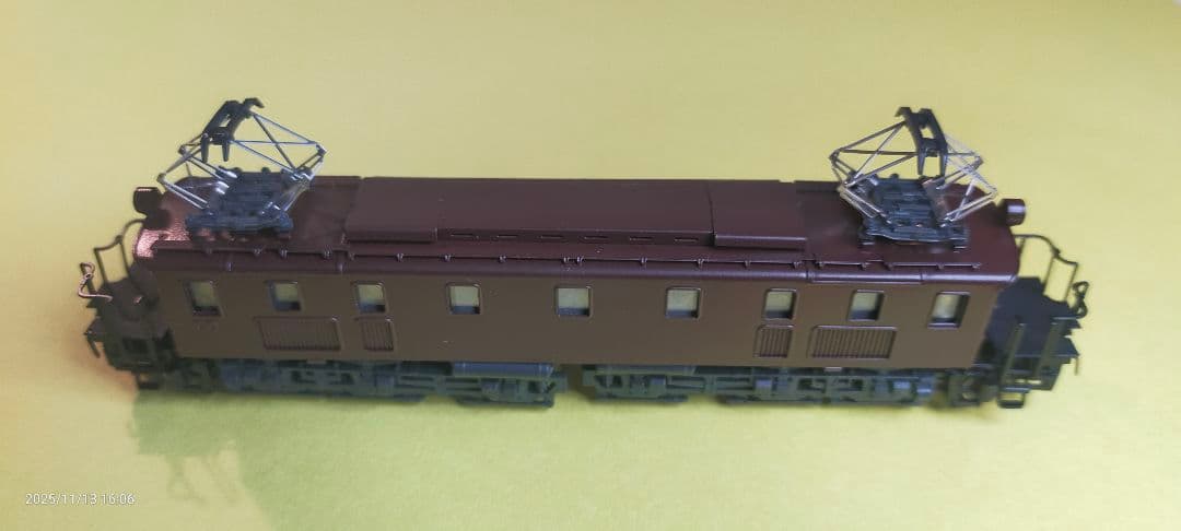 ワールド工芸製Ｎゲージ塗装済完成品　国鉄ＥＦ11型電機機関車　茶色