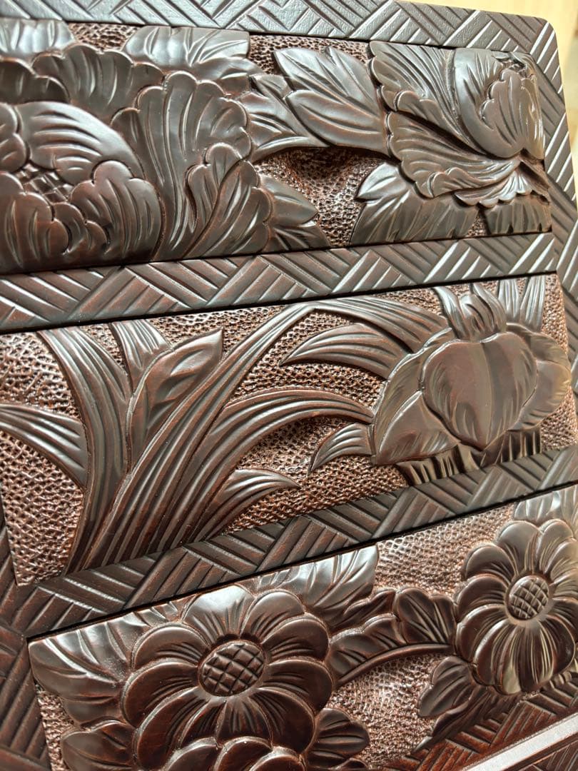 日光彫　小引き出し　牡丹　菖蒲　あやめ　工芸