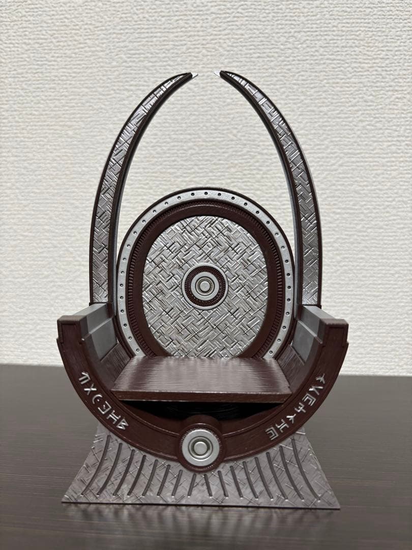 ※玉座とディスプレイスタンドのみ※（MAFEXブラックパンサーVer.1.5）