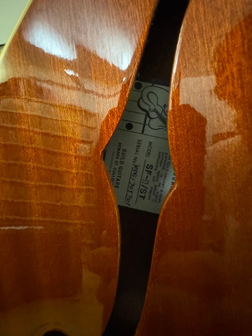 Guild StarfireⅡ SF-Ⅱセミアコ