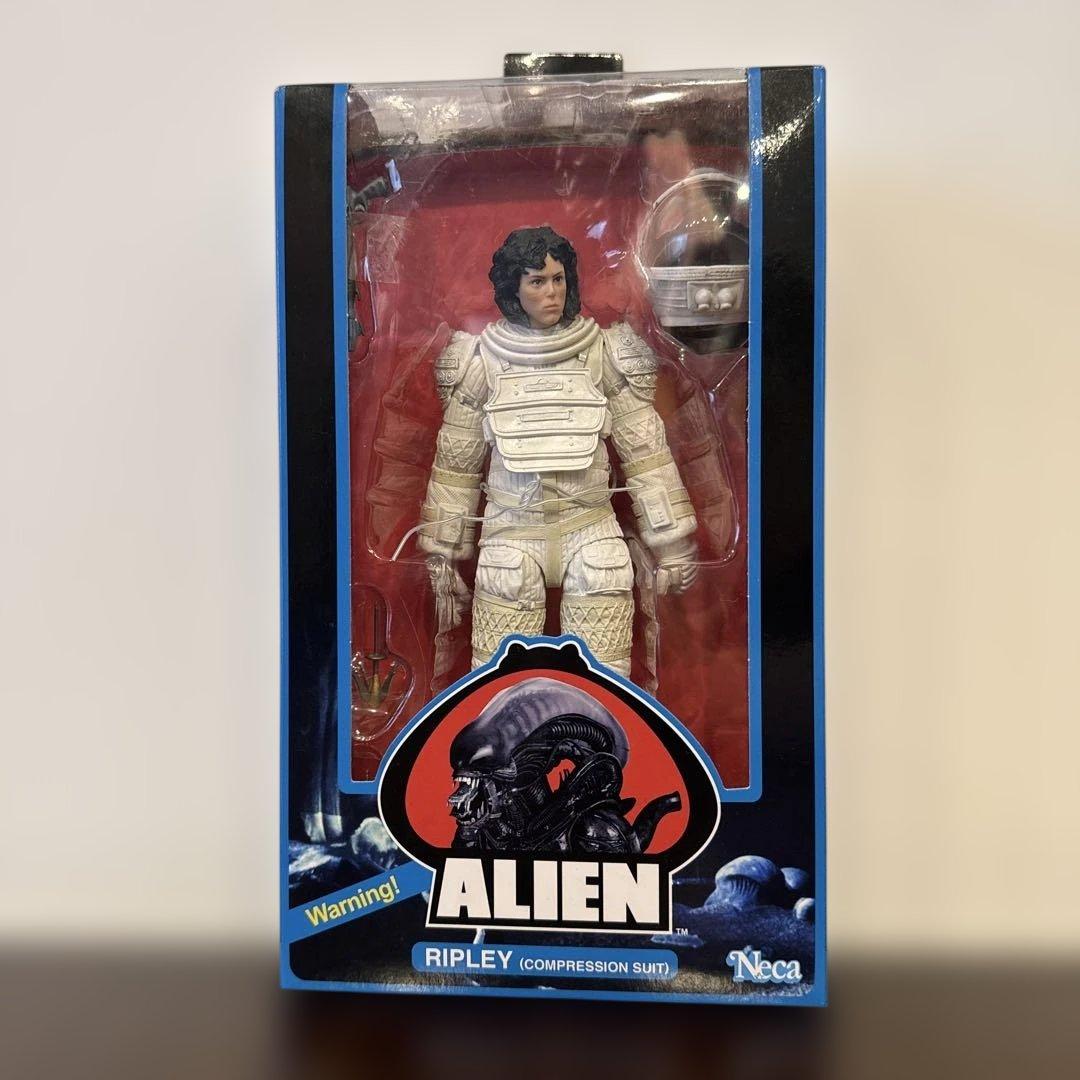 NECA ALIEN Ripley スペーススーツ アクションフィギュア
