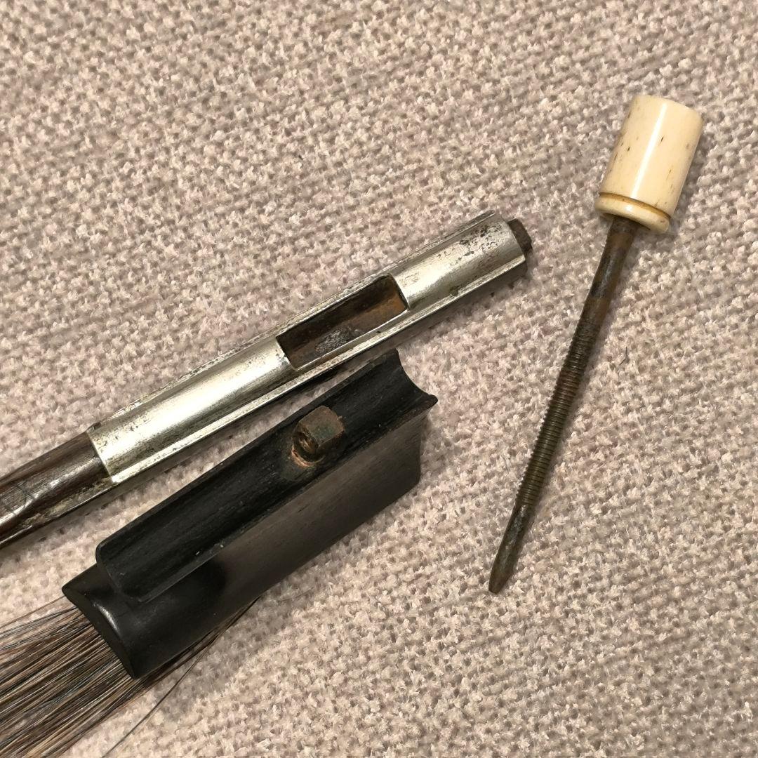 【調整済】オールドバイオリン弓 4/4 オープンフロッグ 黒茶馬毛