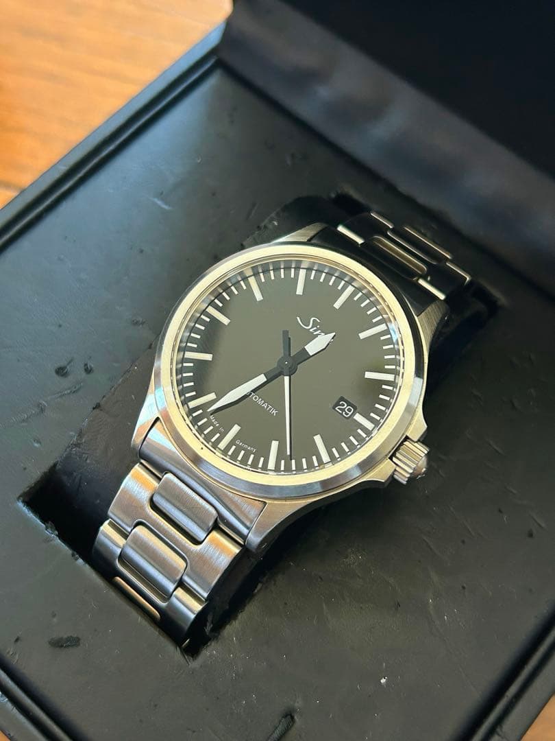 Sinn ジン556.Ｍ　自動巻　機械式　腕時計