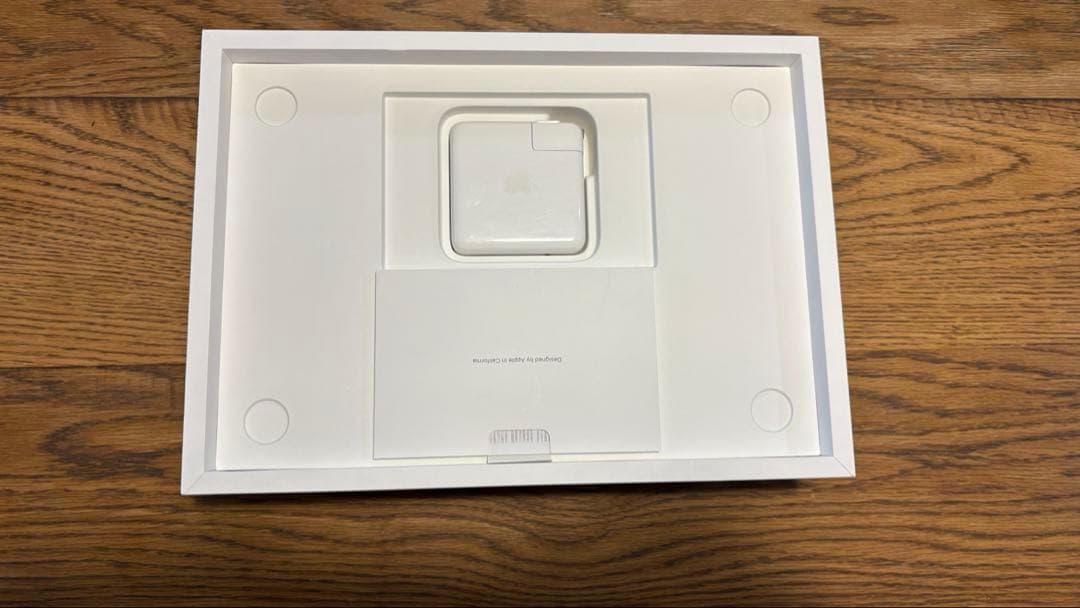 MacBook Pro M2 スペースグレー