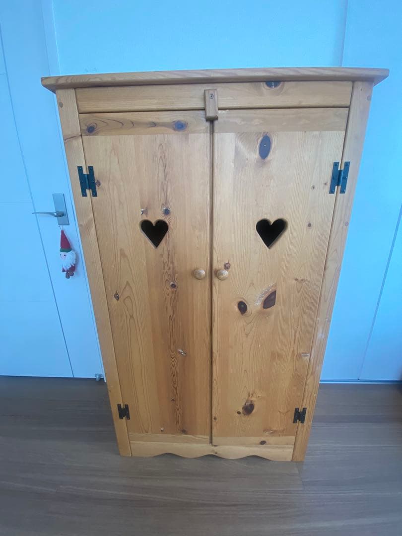 1点もの　ナチュラルウッドキャビネット ハート型カットアウト