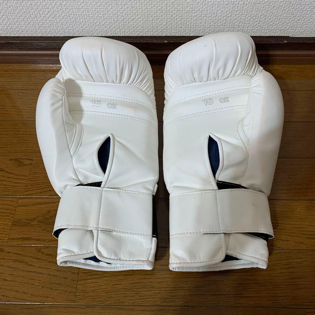 Winning ボクシンググローブ 16 oz ホワイト