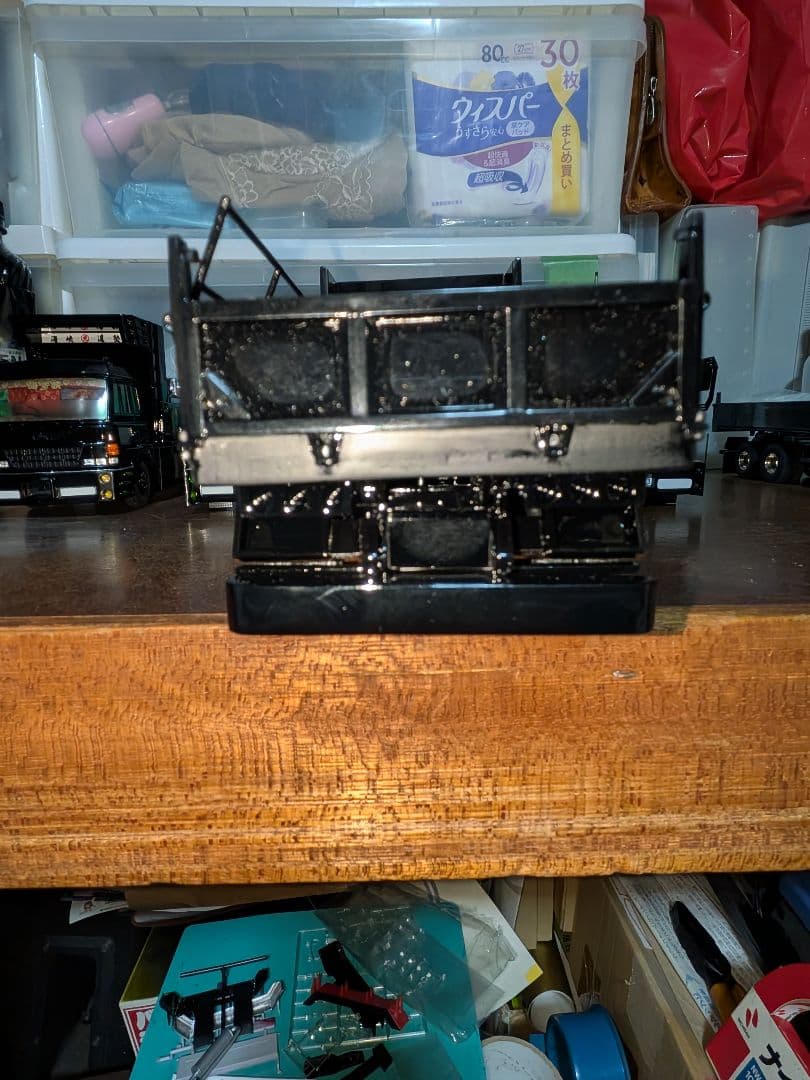 海峡道塾ベース 黒塗りダンププラモデル