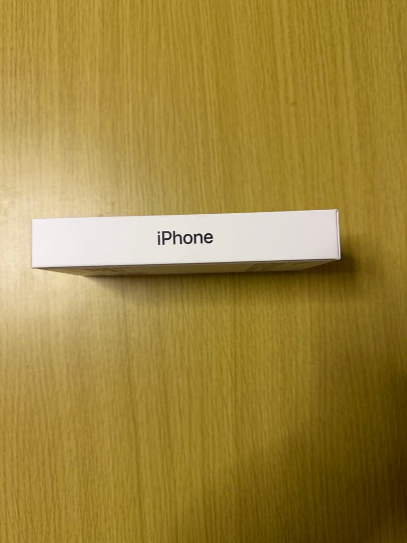 Apple iPhone 13 本体ブルー