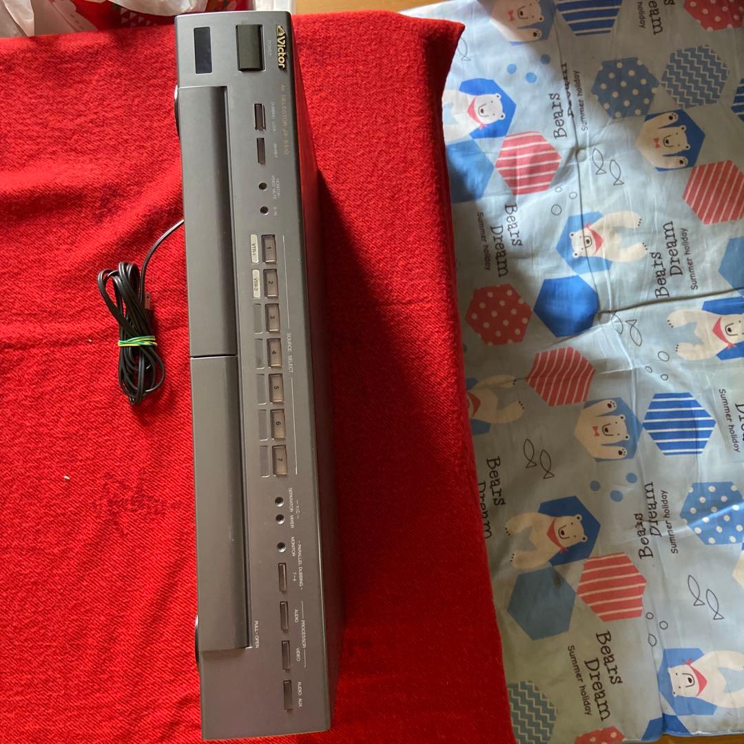 オーディオ機器切り替え機　最大7台AV出力 S-Video ビクター製