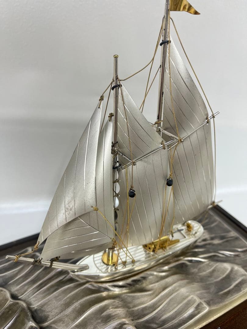 銀製　シルバー　SILVER 銀船　ヨット　置物　オブジェ　工芸品