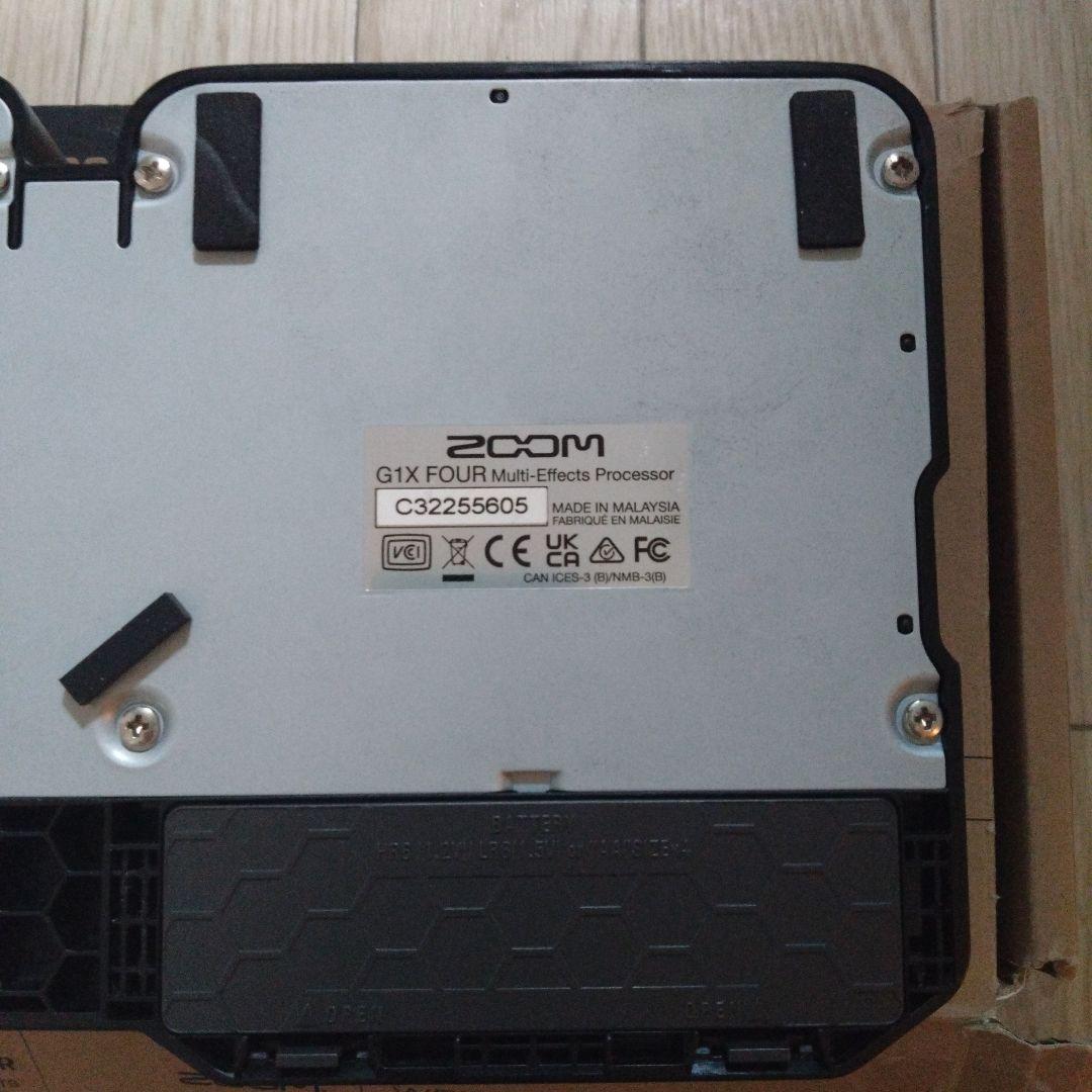 ZOOM G1 X FOUR マルチエフェクトプロセッサー