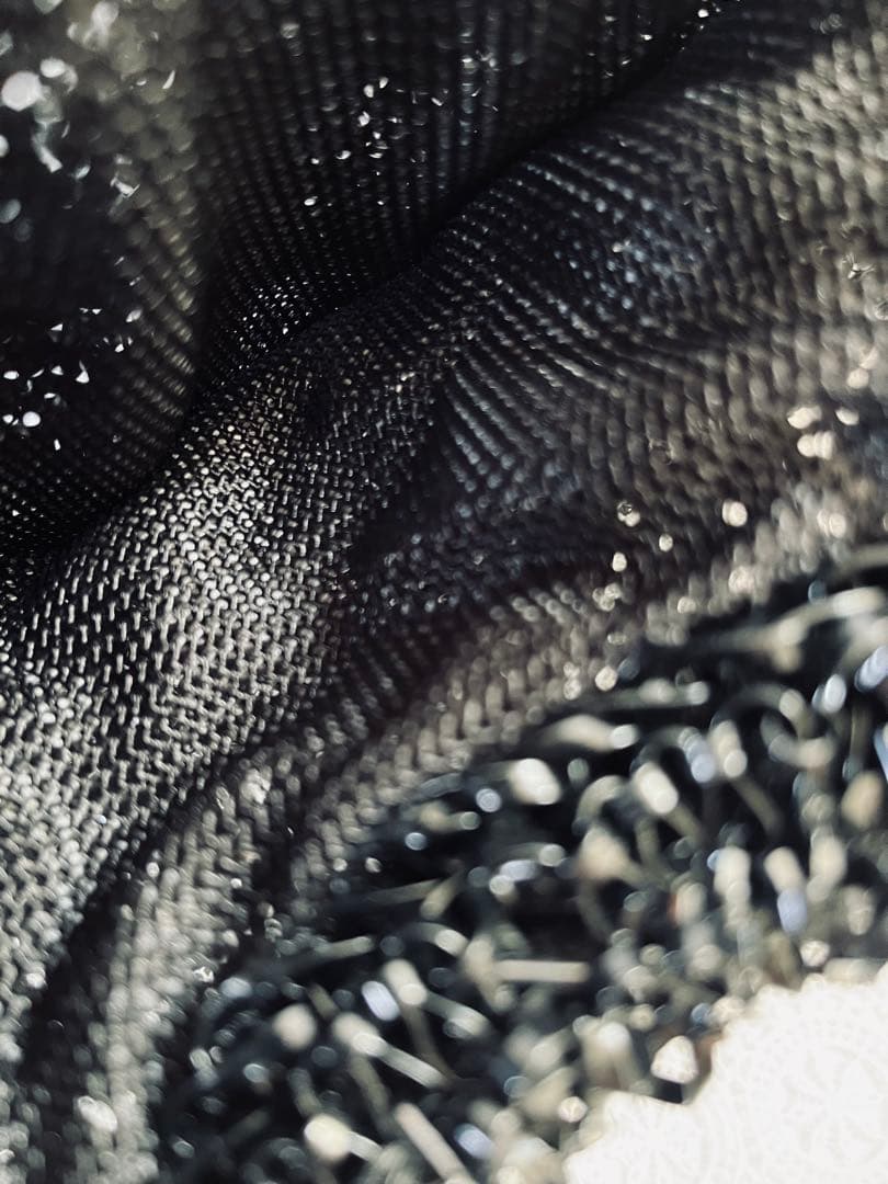 アンテプリマのラメビーズ編みブラックバック