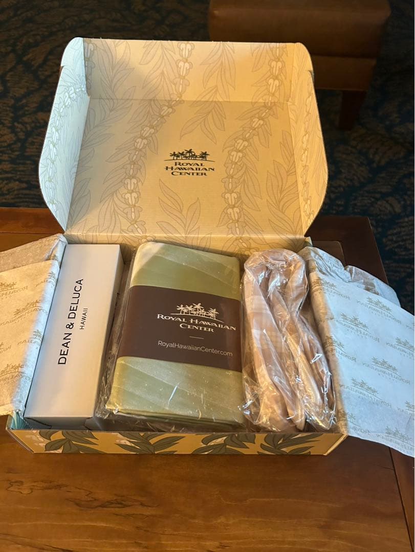 ロイヤルハワイアン　ギフト