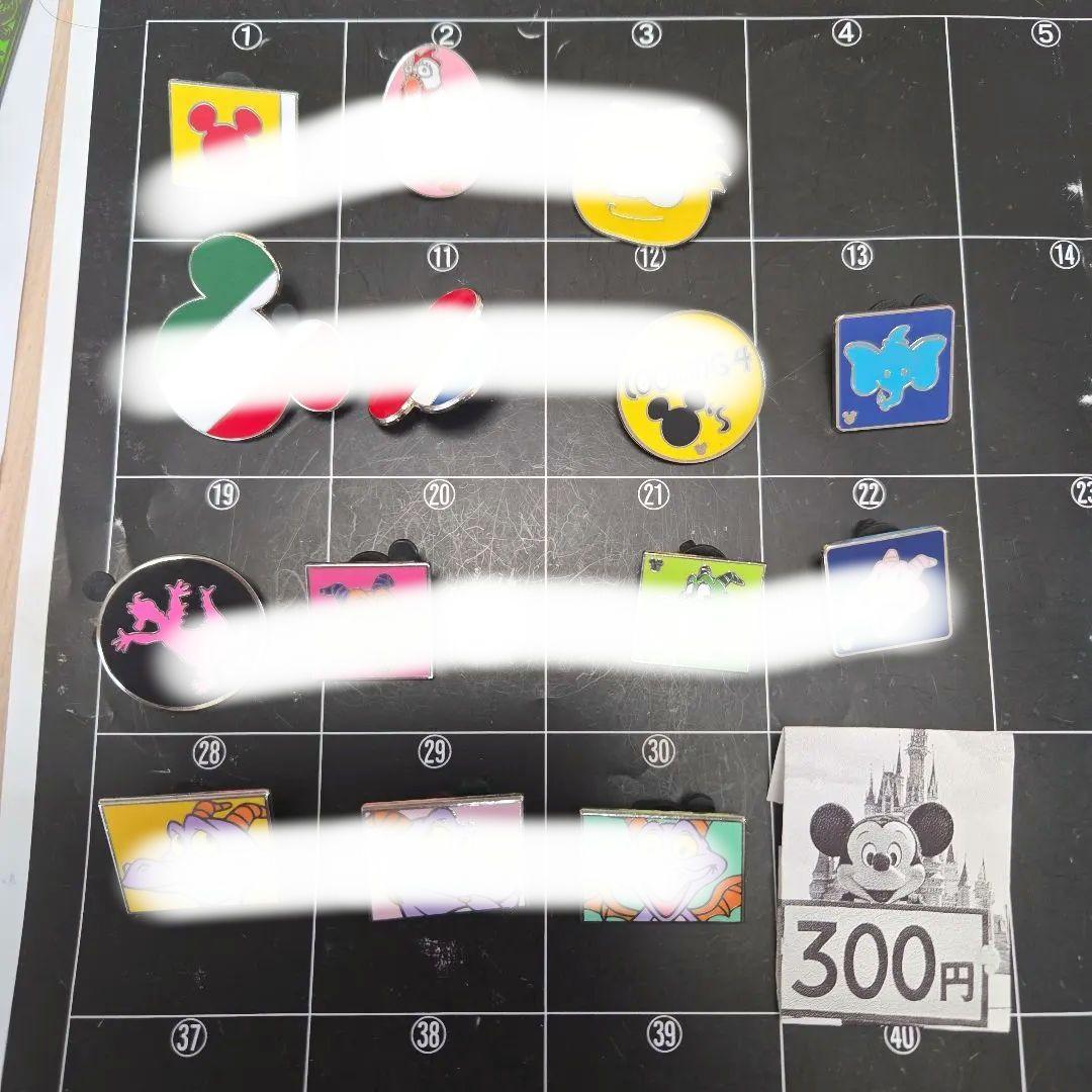 ディズニーピン 海外　セット　バッチ　バッジ　ピントレ