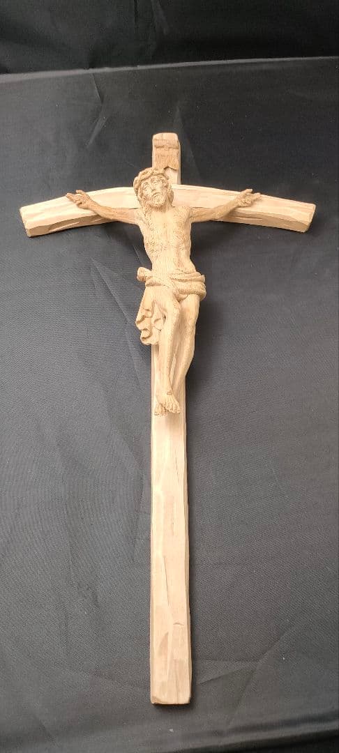 イエスキリストの磔刑　INRI 壁掛け 木彫りヨーロッパ産