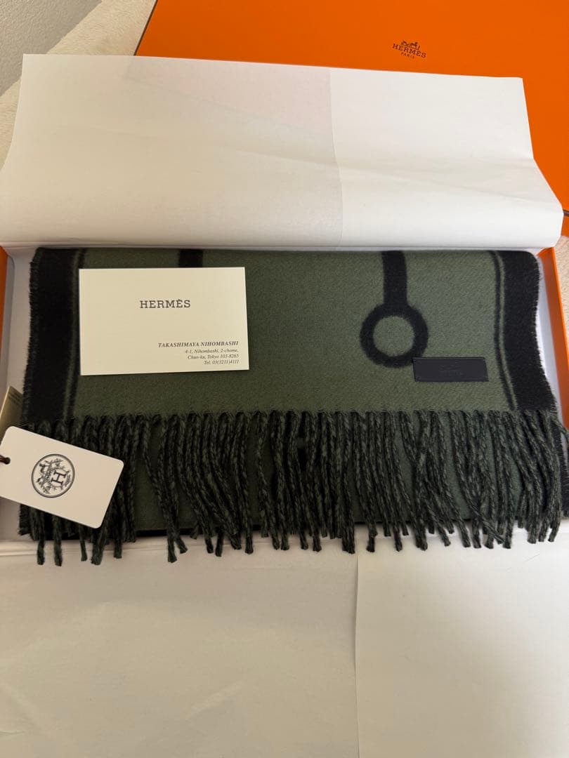 HERMES マフラー モール