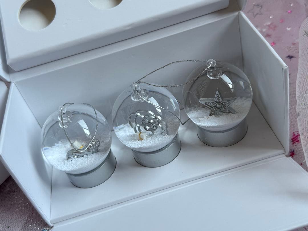 レア　シャネル　ノベルティ チャーム型 スノードーム 飾り インテリア3個セット