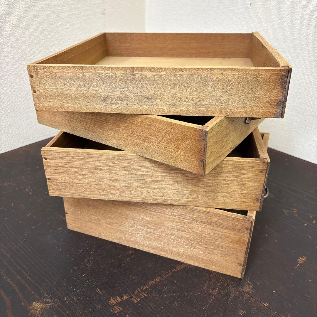 レトロ　剥離　木製4段引き出し収納 無垢材／アンティーク　古道具