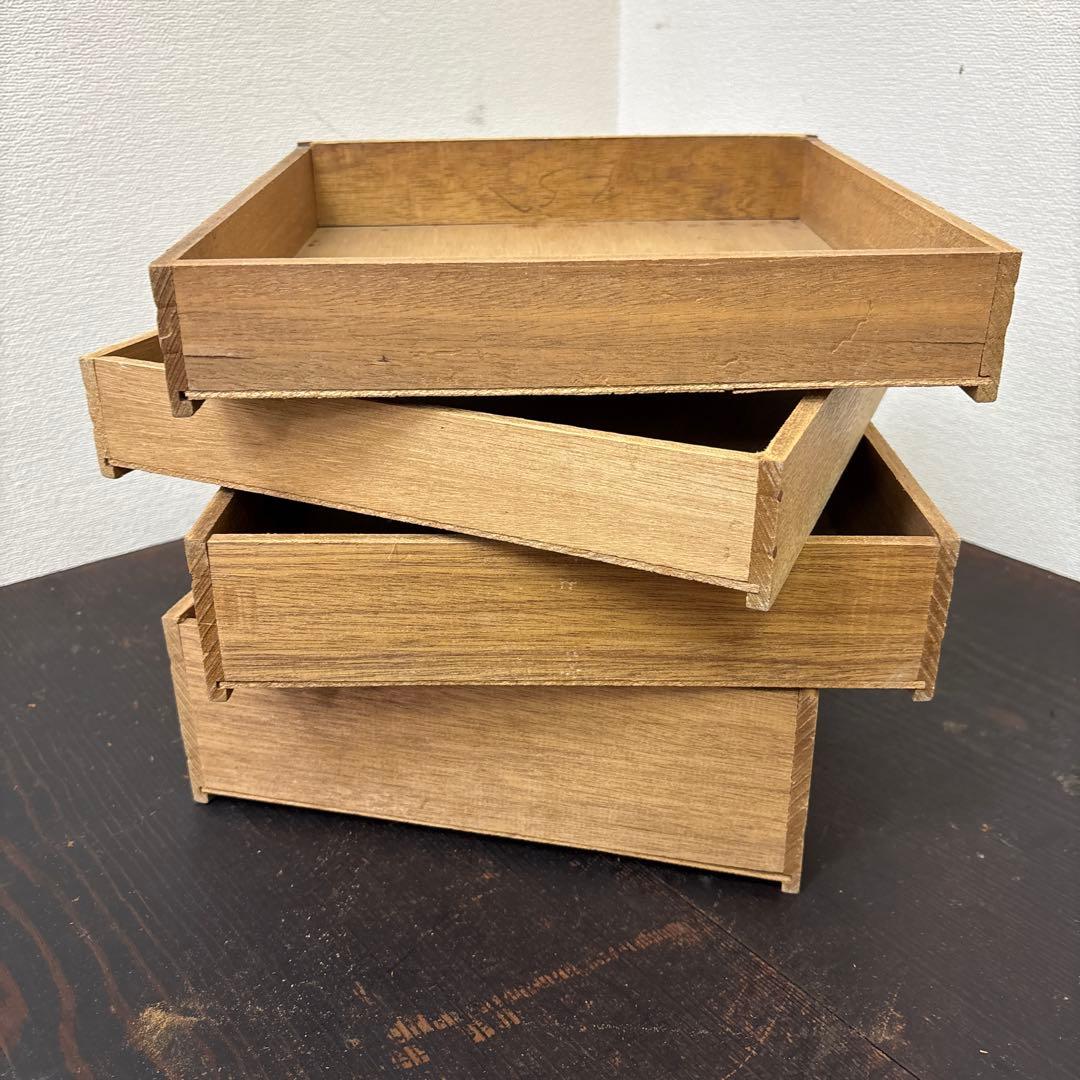 レトロ　剥離　木製4段引き出し収納 無垢材／アンティーク　古道具