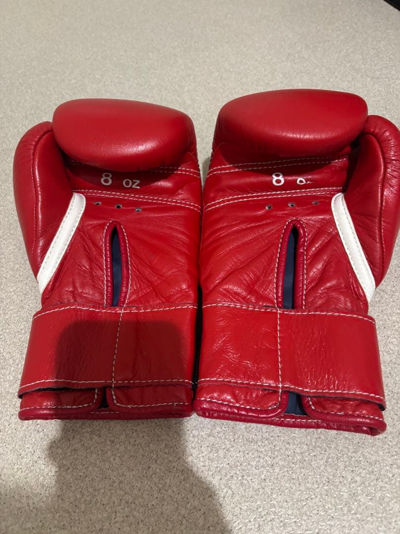 極美品 Winning ボクシンググローブ 8oz 赤