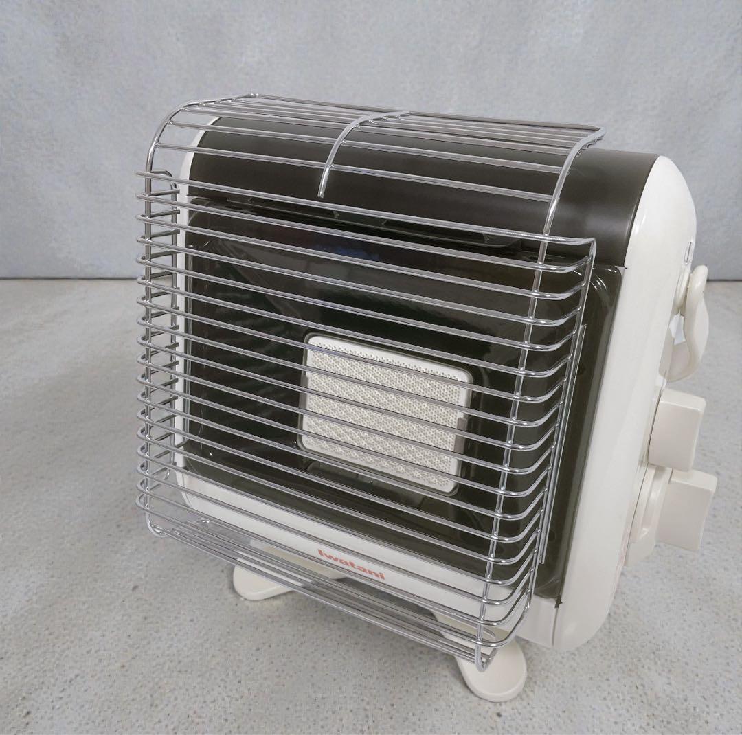 【未使用級①】イワタニ カセットガスストーブ 25年製 ポータブルタイプ マイ暖