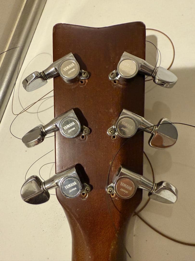 【中古】YAMAHA　アコースティックギター　FG-725