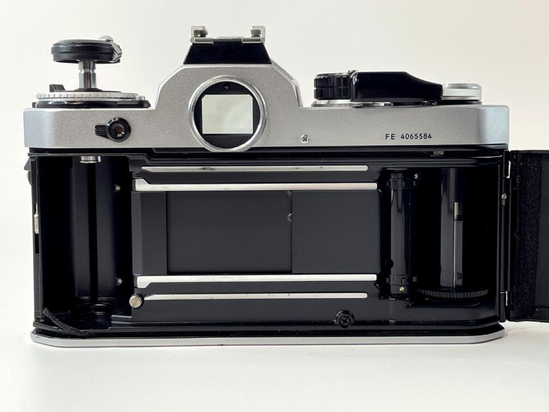Nikon FE 一眼レフフィルムカメラ #11015