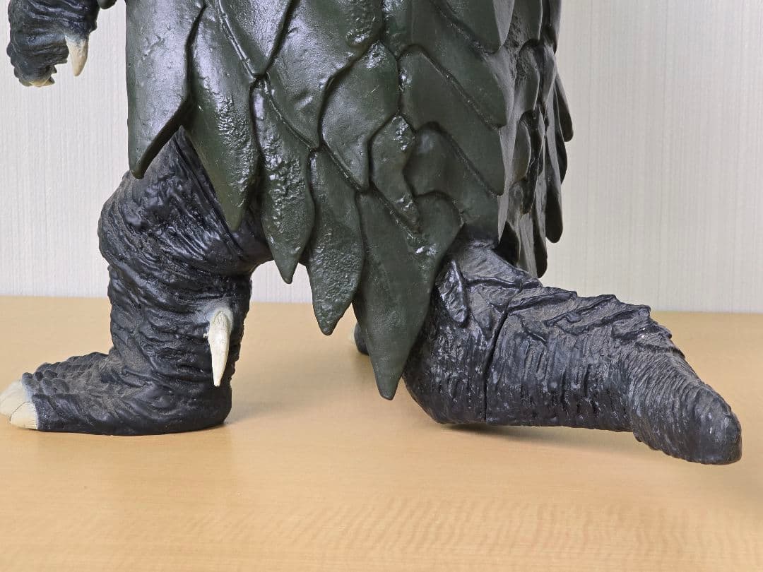 ガメラ フィギュア 高さ約52cm