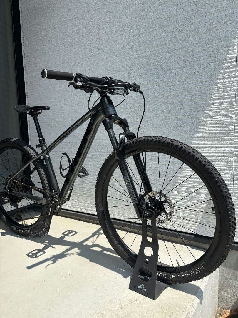 トレック マウンテンバイク TREK XCaliber 8 カスタム多数