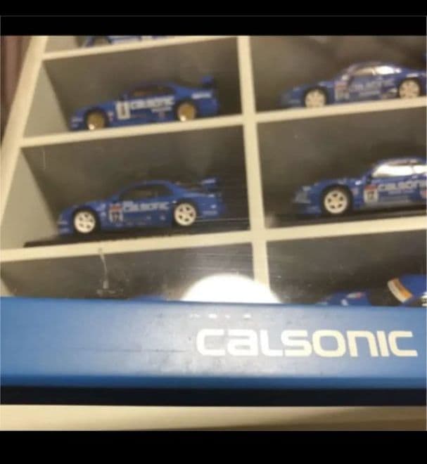 カルソニック ミニカーディスプレイケース付きセット