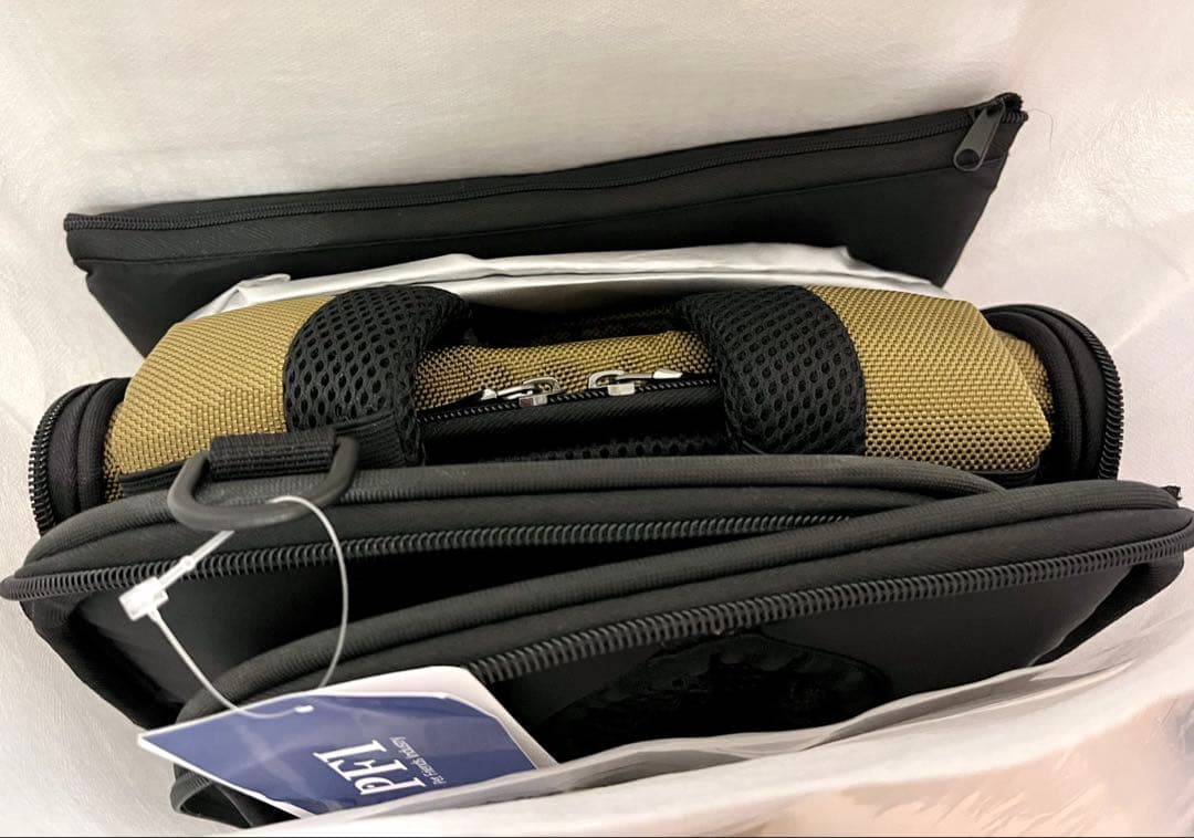 PFI ピーファイ ペットキャリー コンパクトタイプ カーキ 防災リュック