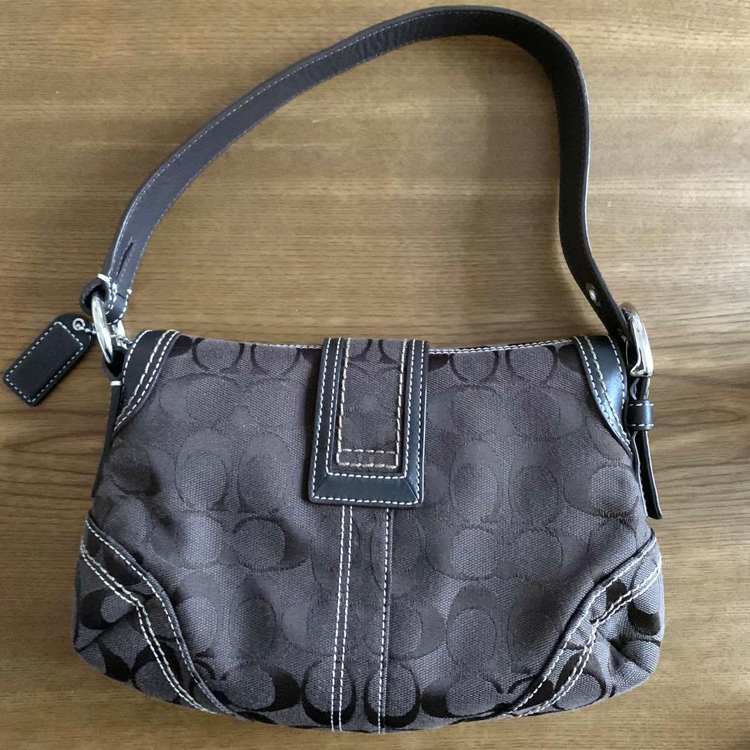 COACH ソーホー　シグネチャー　 フラップハンドバッグ