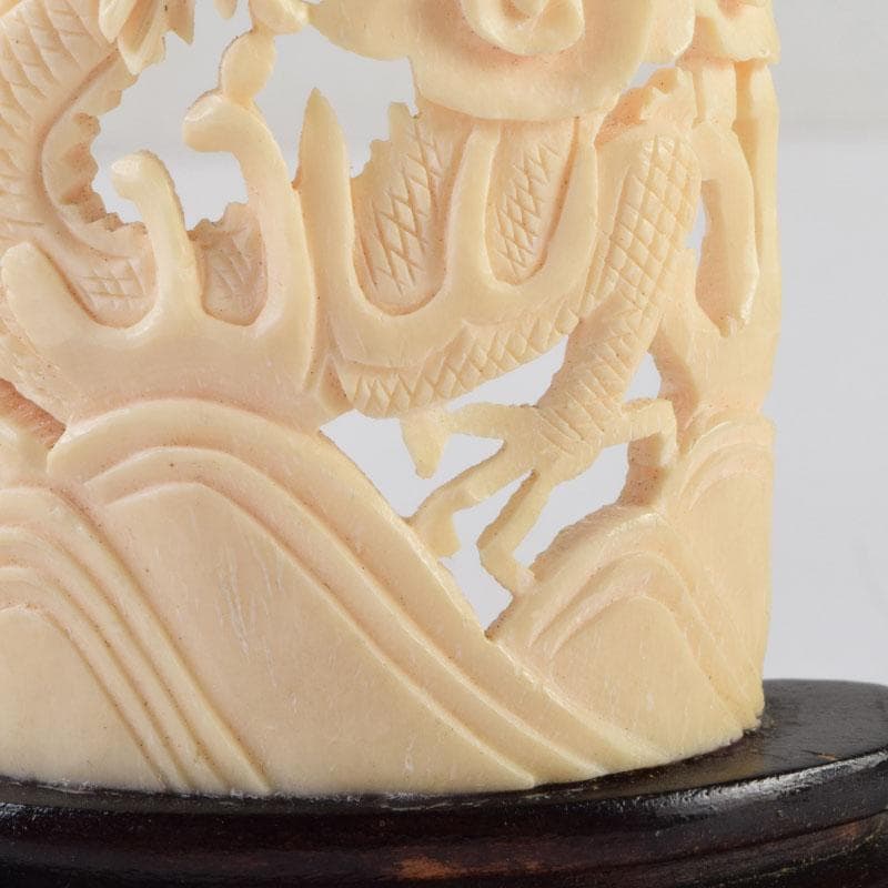 中国　獣骨製　雲龍透かし彫　硯屏　置物　唐木台付　N　9110