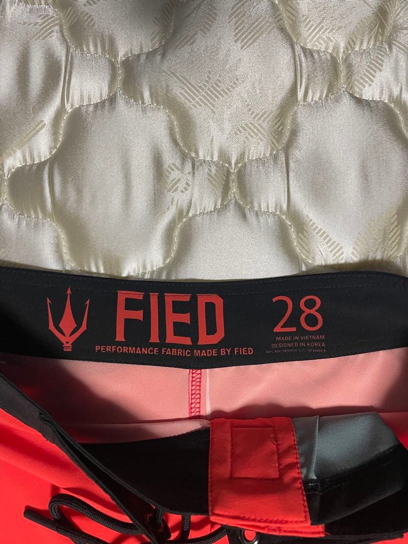 ファイドサーフパンツ　28インチ 新品試着のみ