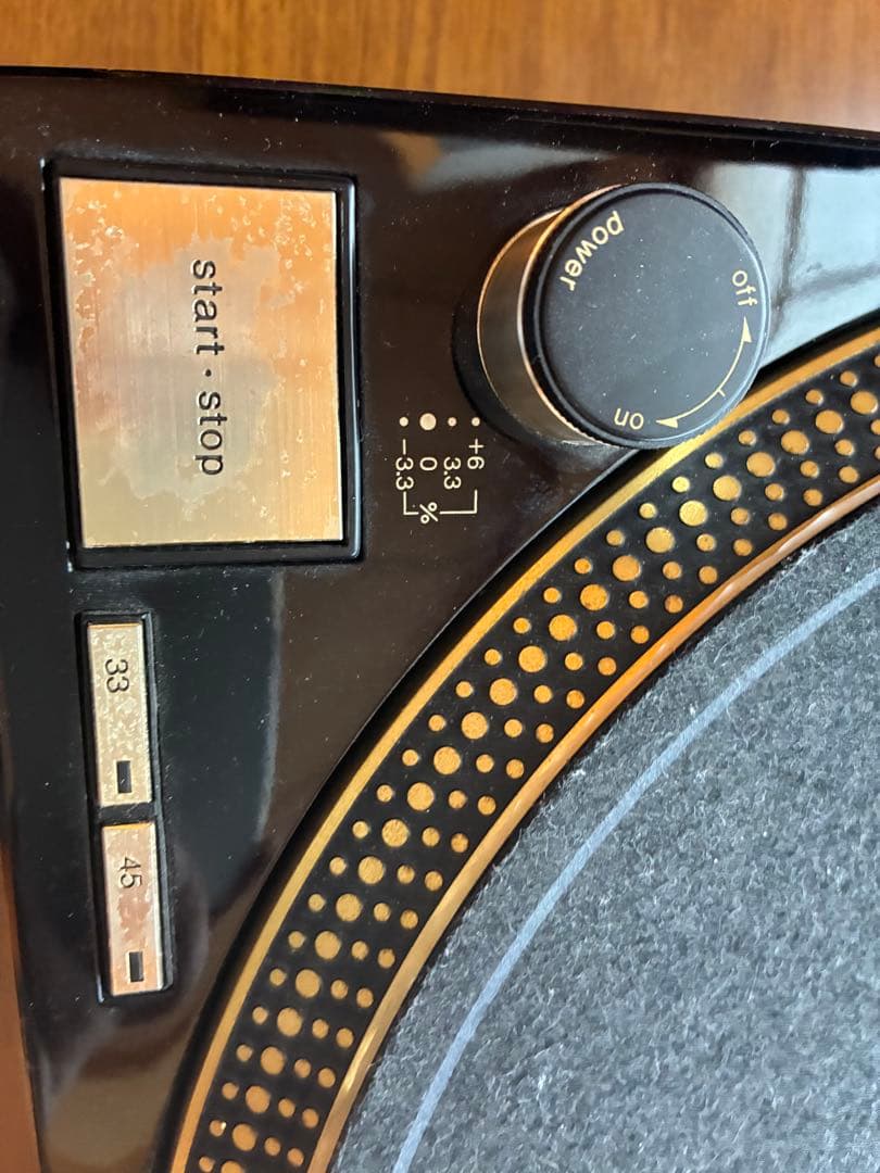 Technics SL-1200 Limited ターンテーブル