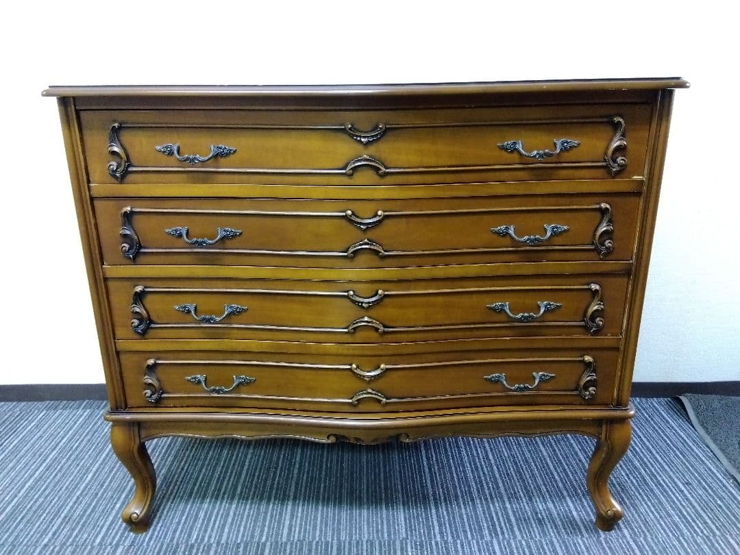 【送料無料】イタリア製　4段チェスト　猫脚　アンティーク　ヨーロピアン　f447