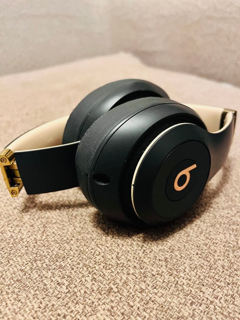 Beats Solo3 Wireless ヘッドホン ブラック