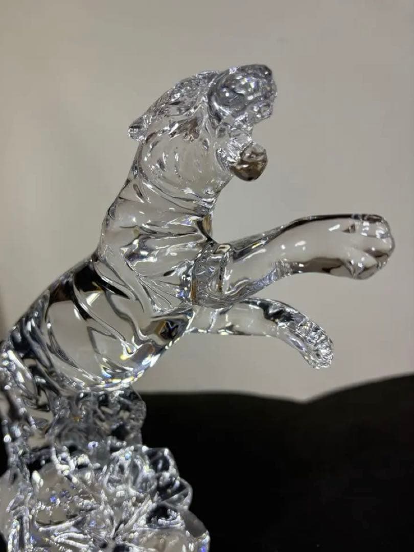 新品nachtmann 北一ガラス　虎 寅クリア 干支 オブジェ 置物クリスタル