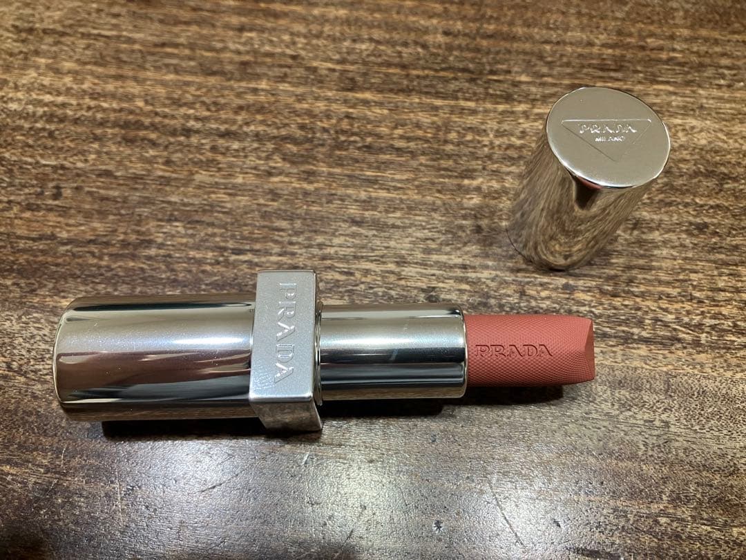 新品未使用★PRADA BALM 2本セット バラ売りOK