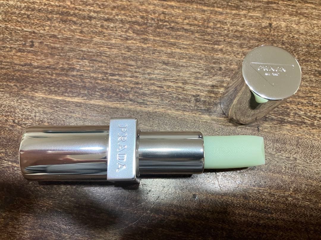 新品未使用★PRADA BALM 2本セット バラ売りOK