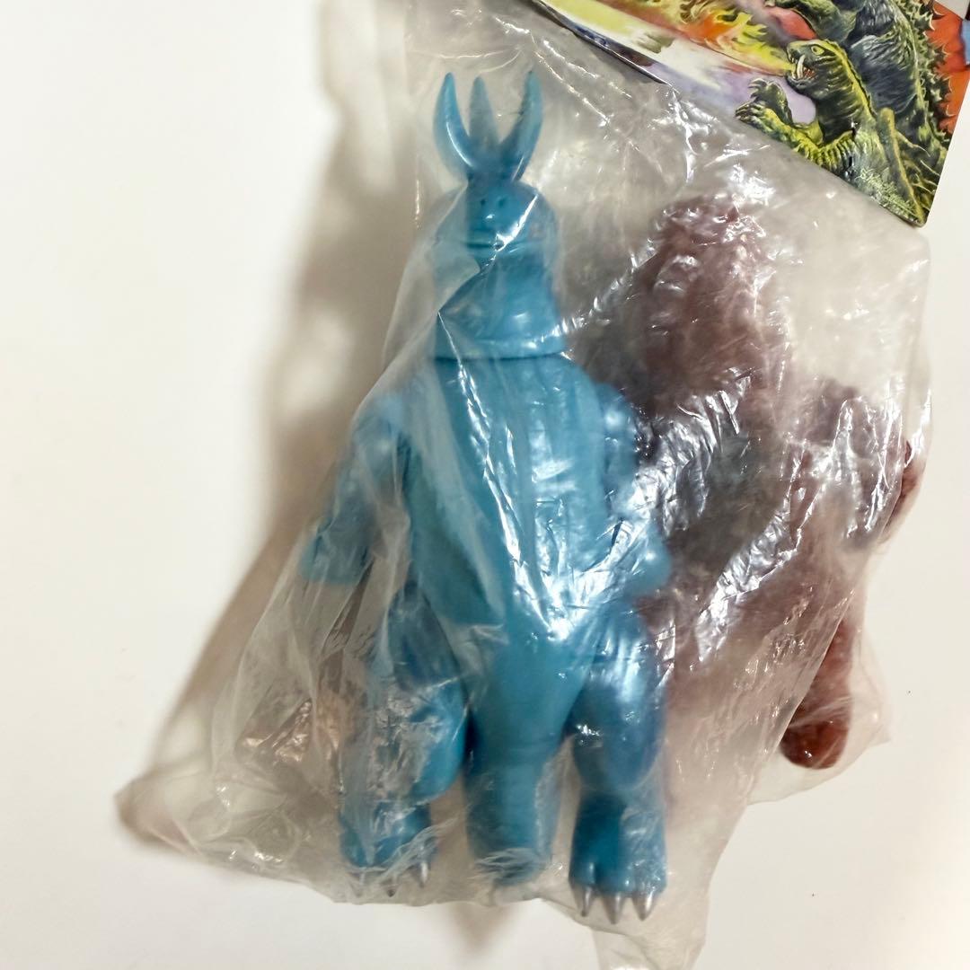 マーミット　世紀の大怪獣シリーズ　ビニパラベビー　サタンキング　マグラー　ソフビ