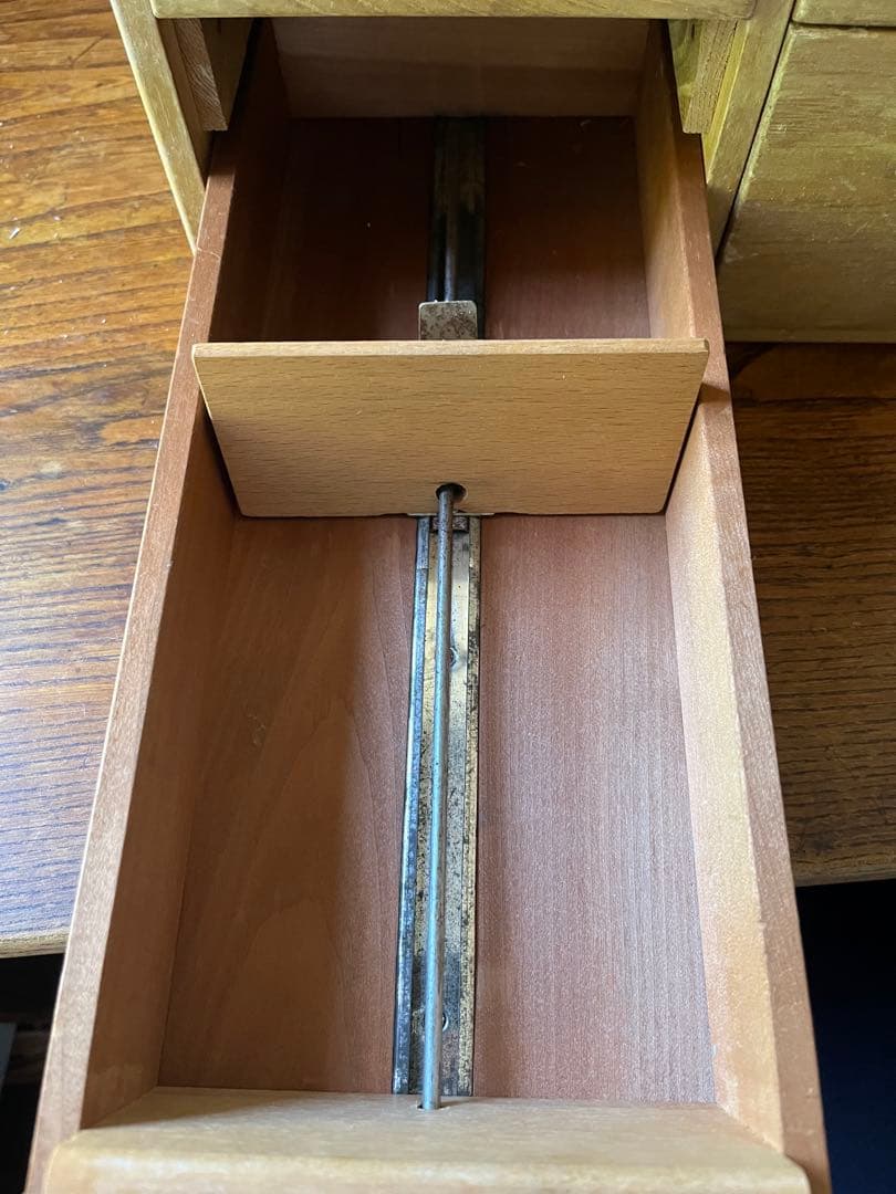 ヴィンテージ　図書館　カード棚　木製引き出し　ドロワー 4段