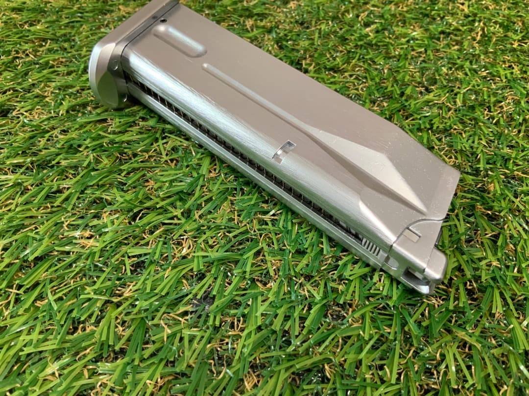 WA ウェスタンアームズ　クーガーF M8045 INOX シルバー　ガスガン