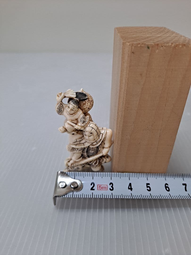 城 根付 白色 二人 武士 極上 和装小物 古美術品 春面 2点まとめ