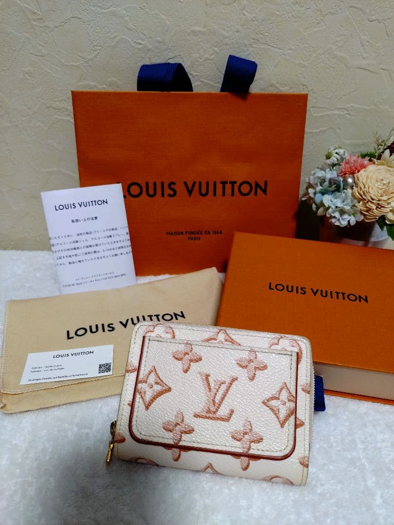 ルイビトン　ポルトフォイユ・ルー超美品！