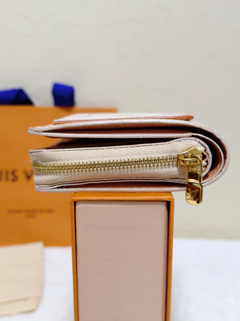 ルイビトン　ポルトフォイユ・ルー超美品！
