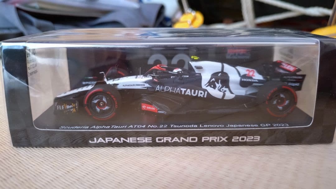 スパーク 1/43 アルファタウリ AT04 角田裕毅 日本GP 2023