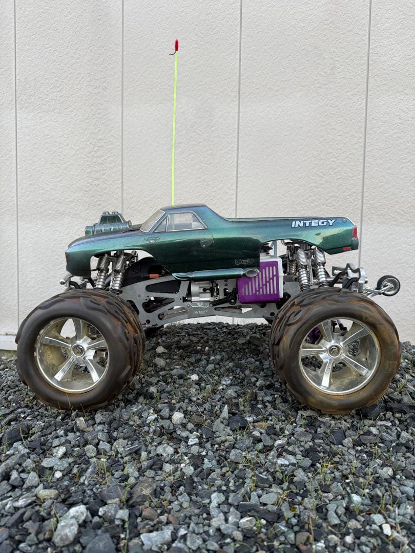 ＨＰＩ　サベージ　INTEGY ⭐️エンジン　ラジコン　⭐️