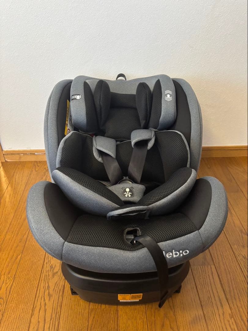 未使用に近い＊Nebio ネビオ ターンピット　isofix チャイルドシート