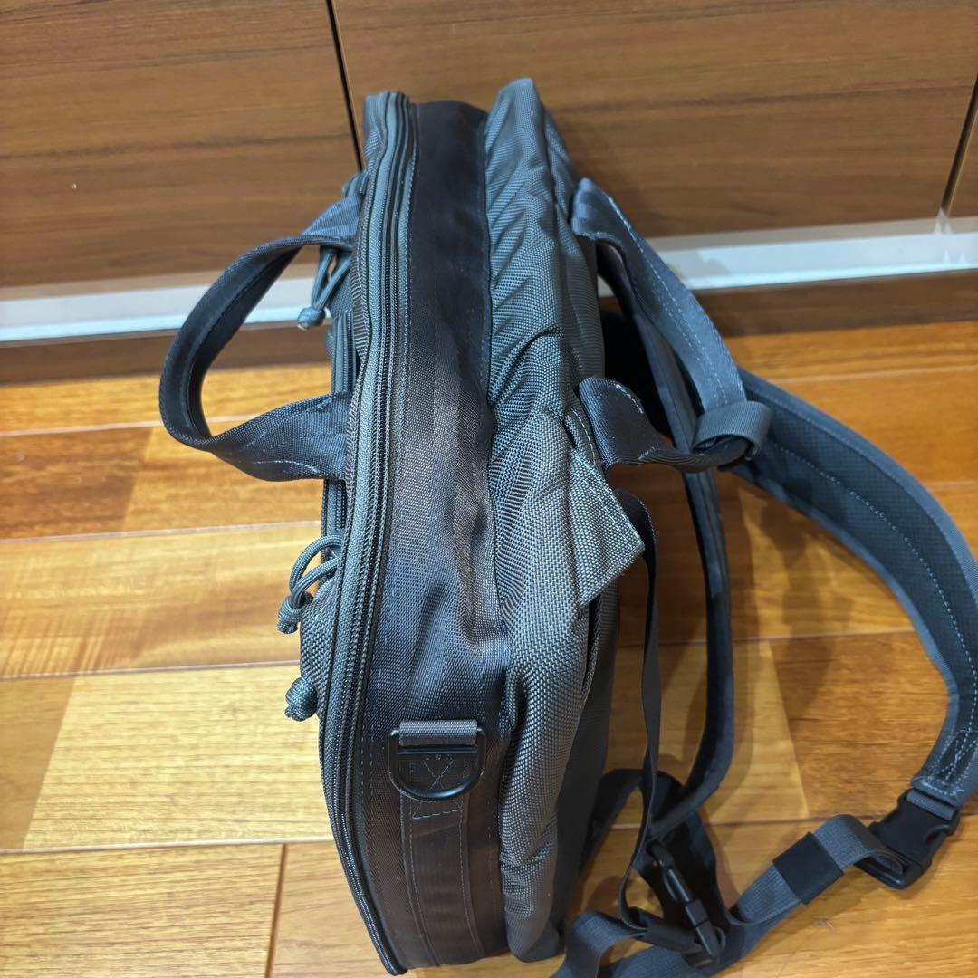 sl＊＊eBRIEFING×TOMMOROWLAND別注　3WAY